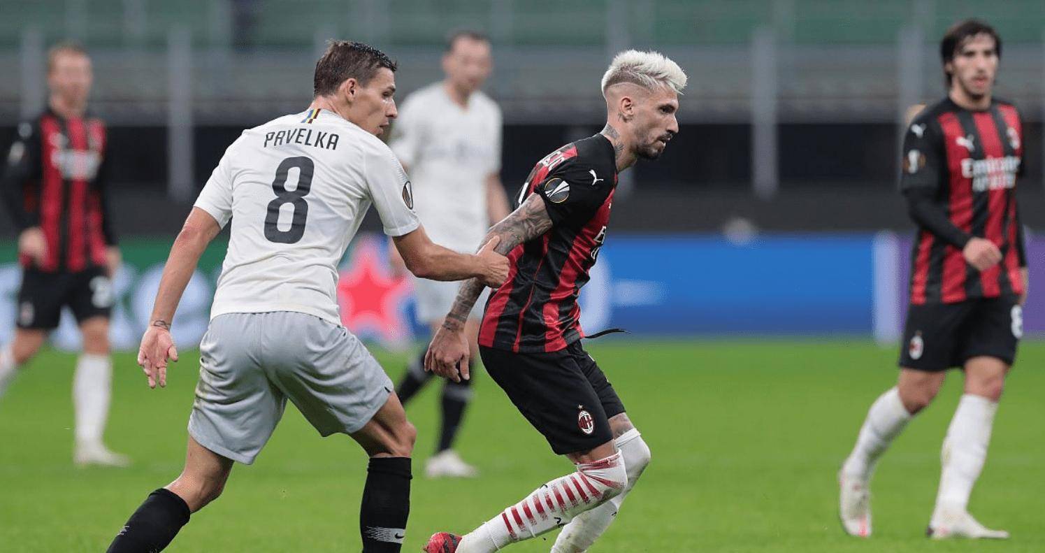 绕这两人展 绕这两人展