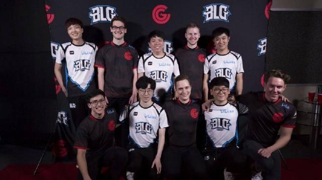 盛赞的年轻 盛赞的年轻